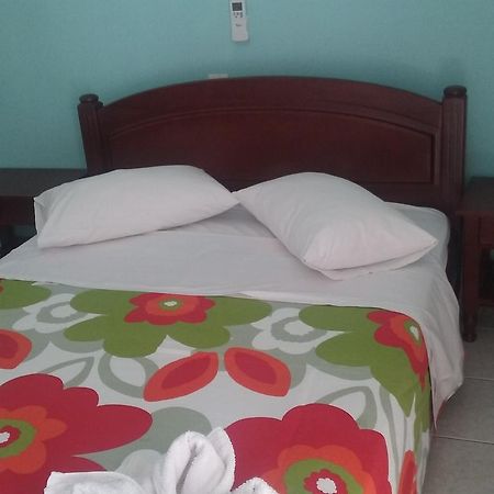 Poros House Hotel Екстериор снимка