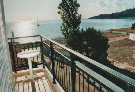 Poros House Hotel Екстериор снимка