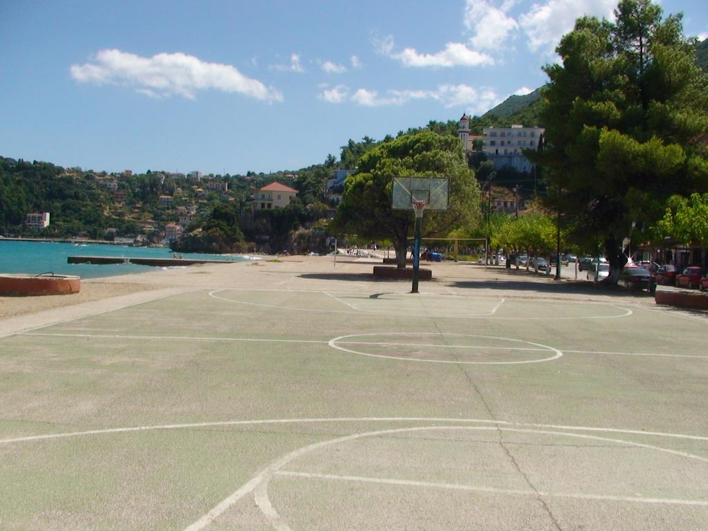 Poros House Hotel Екстериор снимка