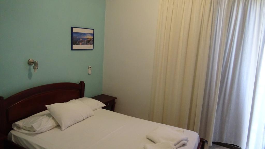 Poros House Hotel Екстериор снимка