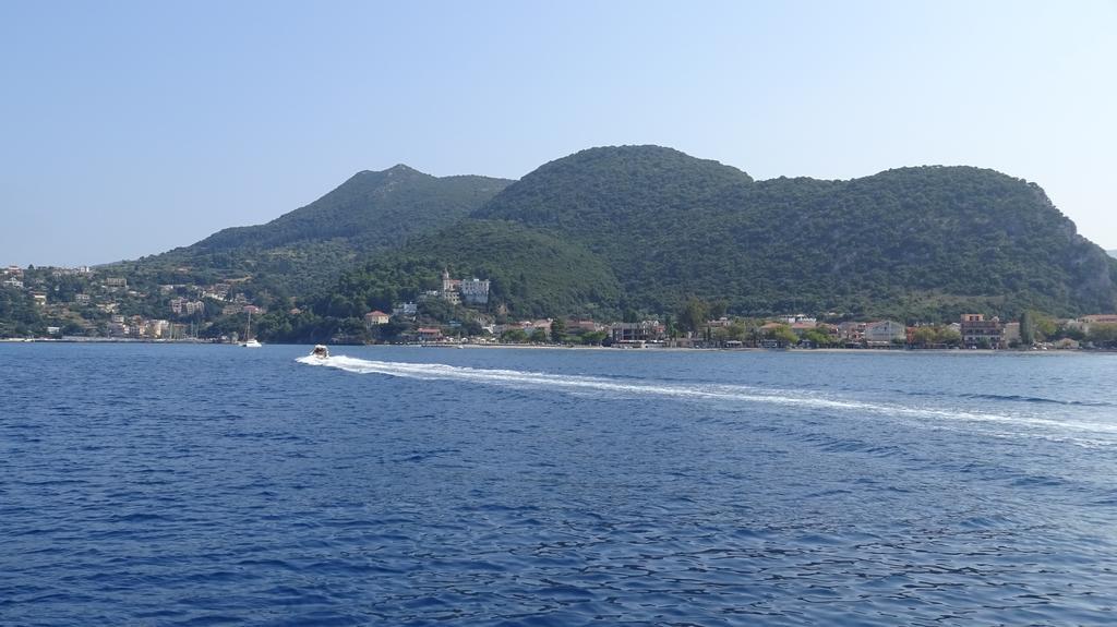 Poros House Hotel Екстериор снимка