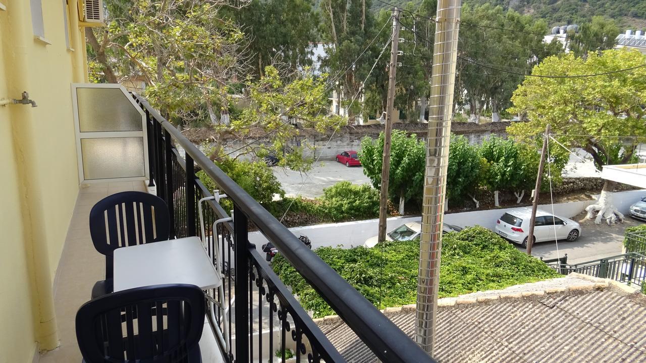Poros House Hotel Екстериор снимка